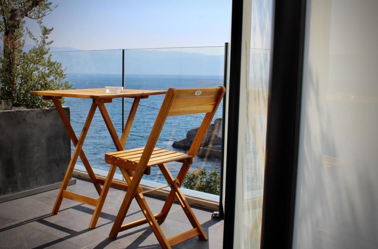 Hotel Vinotel Gospoja Vrbnik  Esterno foto