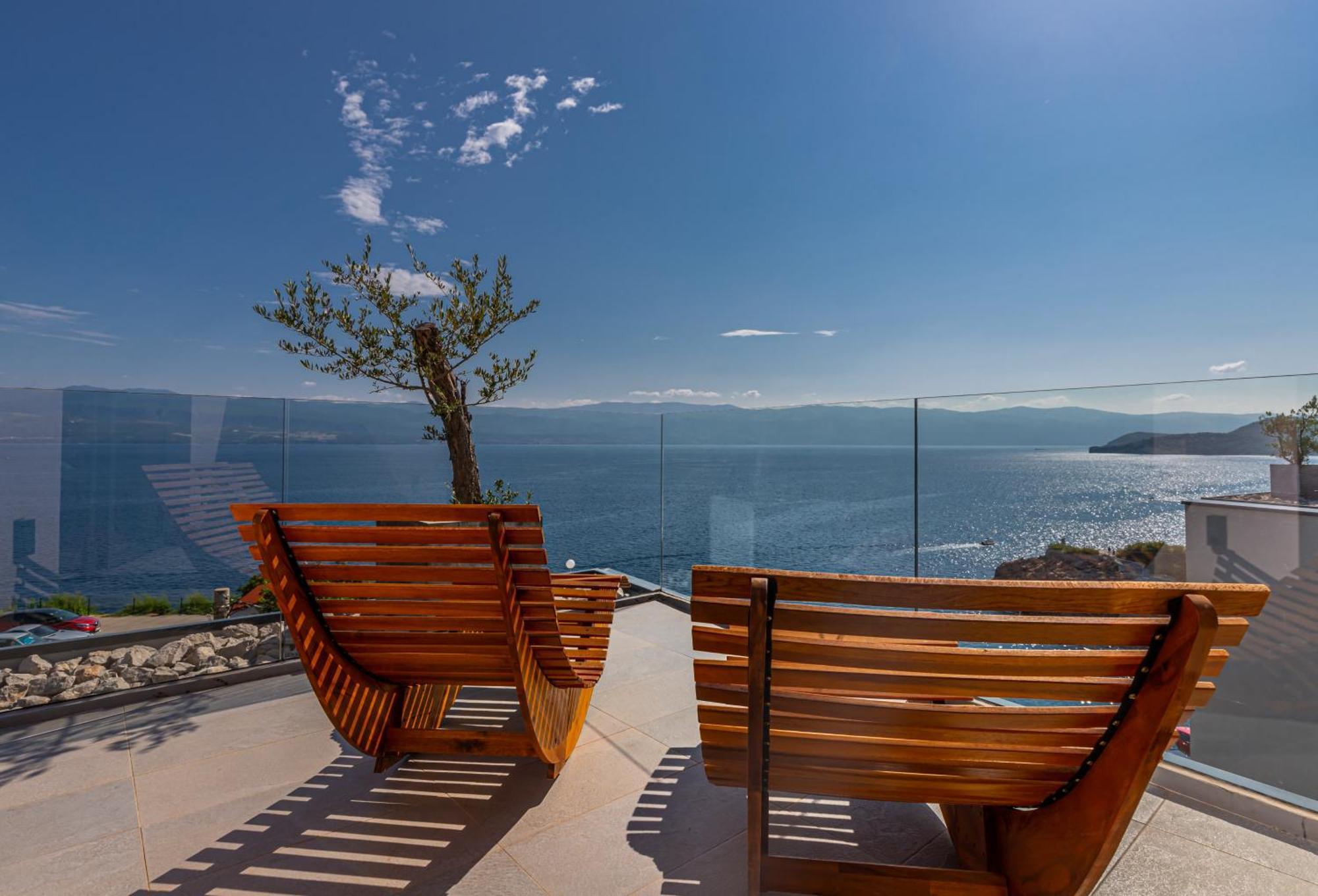 Hotel Vinotel Gospoja Vrbnik  Esterno foto